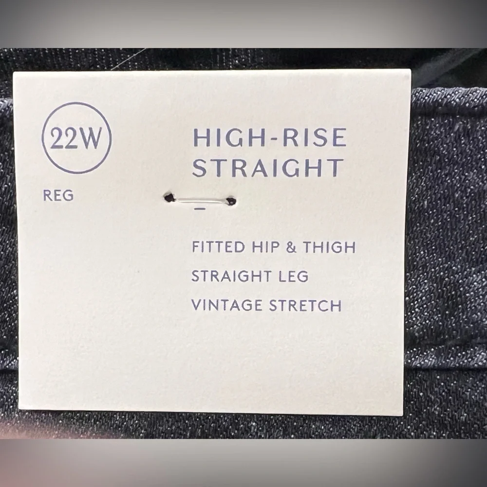 Women's High-Rise Slim Straight Jeans - Universal Thread™ - Black - Sz 22W